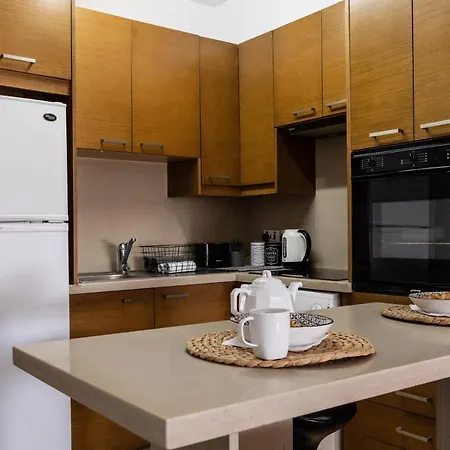 Seaview City Center 1br - Apartment